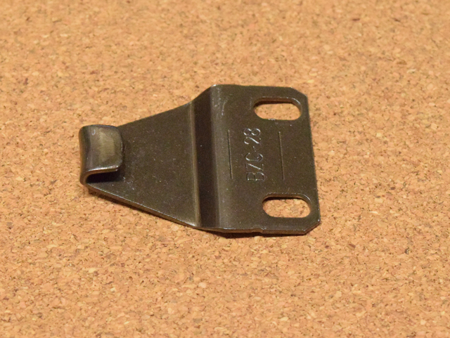 トステム ビル用用 クレセント受け BZC28 全長43.5ミリ 【ネコポス可】