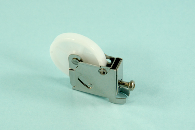 トステム　玄関網戸　戸車　L1Y87　（ネコポス可）