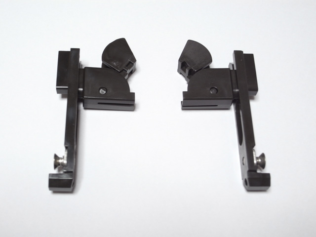 YKK 網戸 振れ止め 2M型用 K35777  左右セット