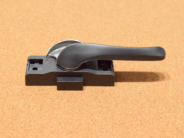 不二サッシビル用クレセント錠CB8111