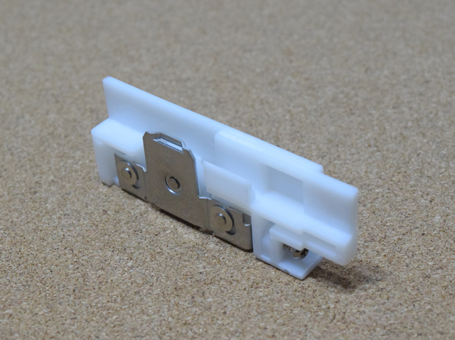 YKKビル用網戸戸車 K15162（HHT1001)