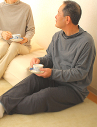 『ハラマキ室内着』（リバーシブル室内着）男性用　前後、表裏、どっちで着ても正解！お腹はポカポカ冷え知らず