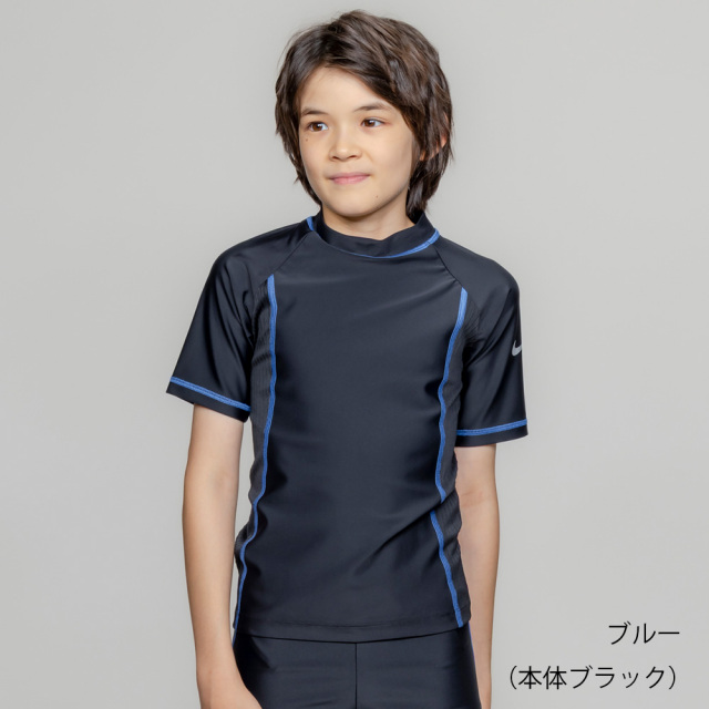 NIKE SWIM公式】ナイキ SS26 ボーイズ半袖ラッシュガード 1991124 NIKE SWIM公式】ナイキ SS26 ボーイズ半袖ラッシュガード 1991124