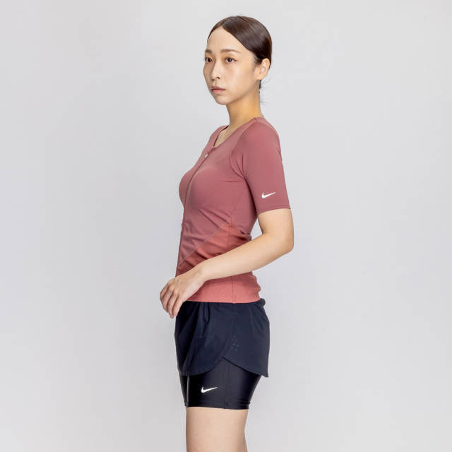 NIKE SWIM公式】ナイキ SP25 ジップ付き半袖 2in1 スカート