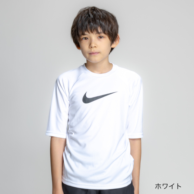 NIKE SWIM公式】ナイキ ボーイズソリッド半袖ハイドロガード NESSD828