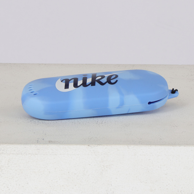 NIKE SWIM公式】ナイキ ラージスイミングゴーグルケース nessf142