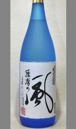 喉越し良くまろやかさがあり切れの良い上質感のある芋焼酎　東酒造　さつまの風25度1800ml