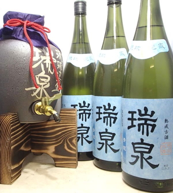 【蔵元非売品１升サーバー無料進呈】沖縄　泡盛瑞泉30度青龍1800ml×3本