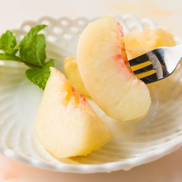 極上白桃いけだ約5kg（約16玉〜20玉）