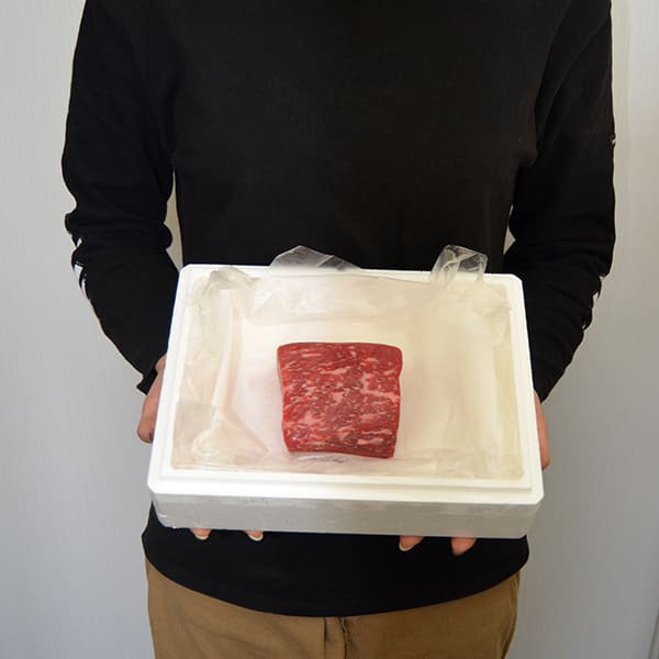 山形牛モモブロック300g
