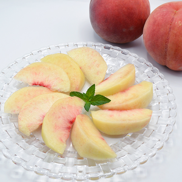 プレミアム白桃川中島約2kg(6〜9玉)