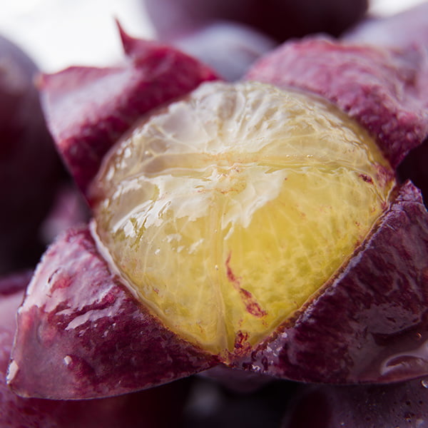 山形本沢ぶどうピオーネ約1.8kg(2〜3房）