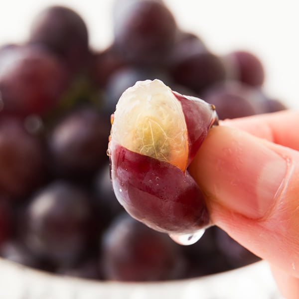 山道農園のぶどう甘美スチューベン約2kg(7房前後)