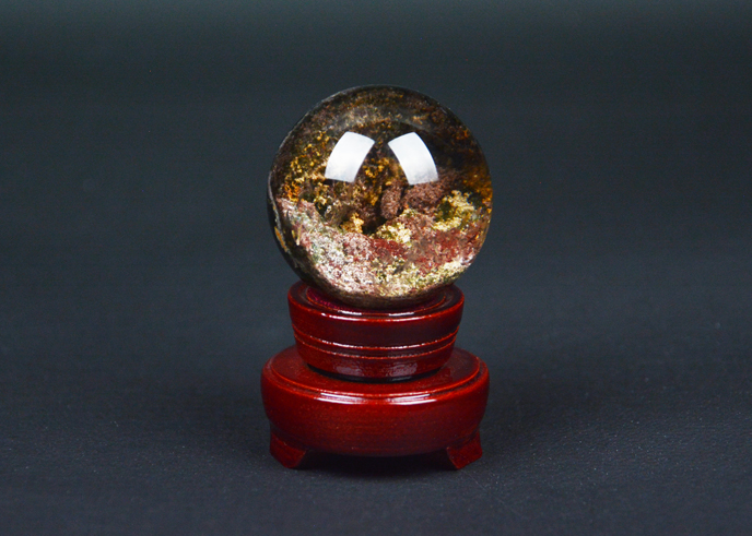 水晶！天然水晶玉 ガーデンクォーツ 台座付 No.G001 【水晶】【クリスタル】【風水】【インテリア】【ガーデンクォーツ】【パワーストーン】