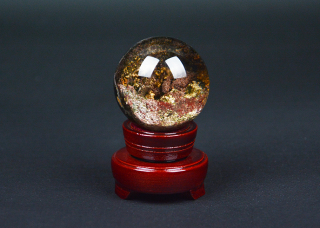 水晶！天然水晶玉 ガーデンクォーツ 台座付 No.G001 【水晶】【クリスタル】【風水】【インテリア】【ガーデンクォーツ】【パワーストーン】