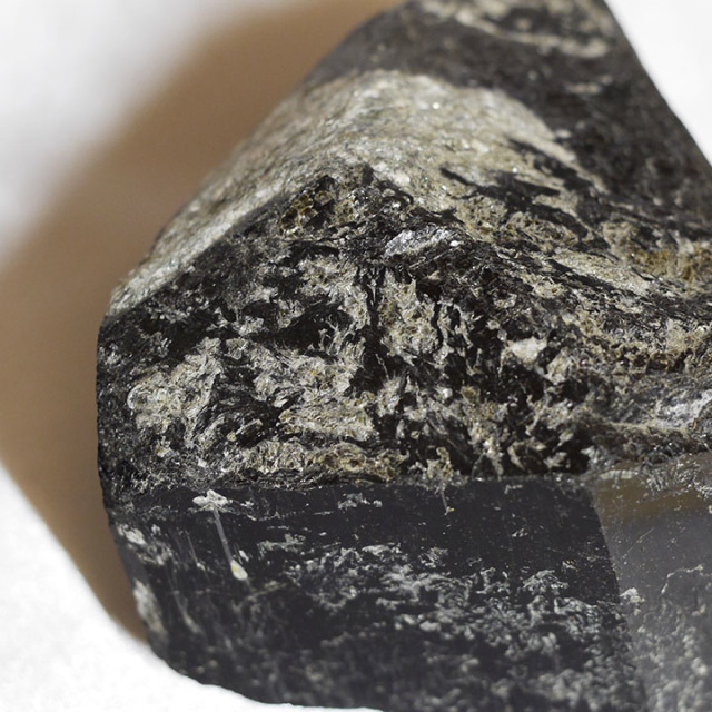 トルマリン鉱石 S-53 【鑑賞用鉱石】