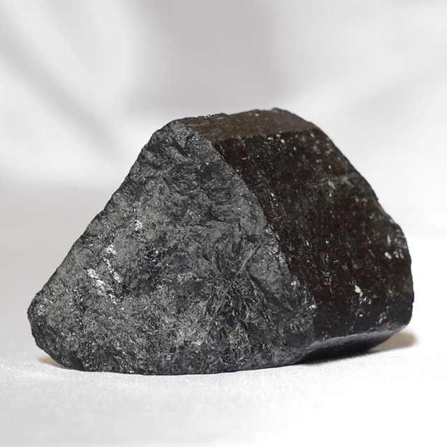 プ*ト様 トルマリン　原石　鉱物標本　200 トルマリン鉱石 S-57 【鑑賞用鉱石】