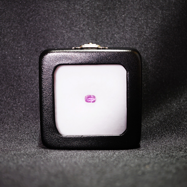 宝石 ピンクサファイア