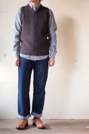 Harley of Scotland V-Neck Vest, Mole-2