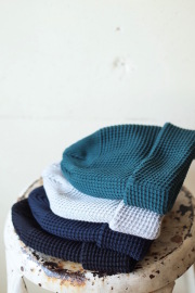 ISLAND KNIT WORKS (アイランドニットワークス) 正規代理店
