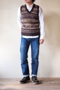 Harley of Scotland V-Neck Vest, Fair Isle-1