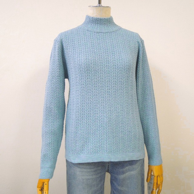 【ソフトな風合い】毛混ケーブル柄ハイネックニット【12108】