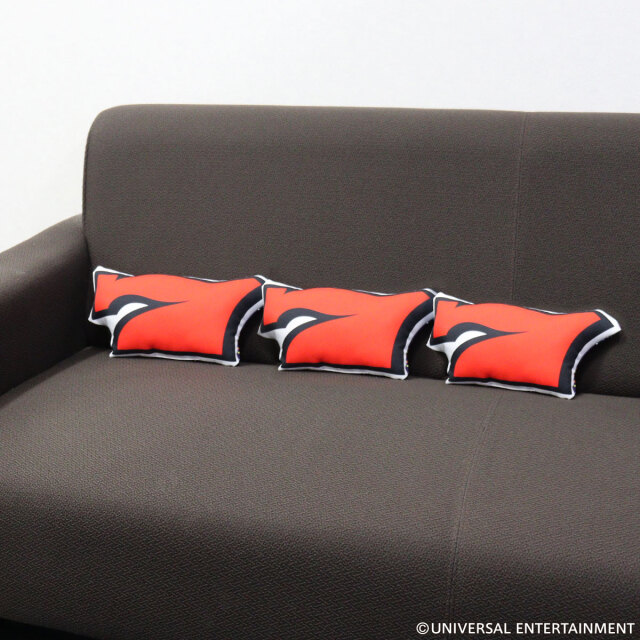 【ダイカットクッション】ユニ9