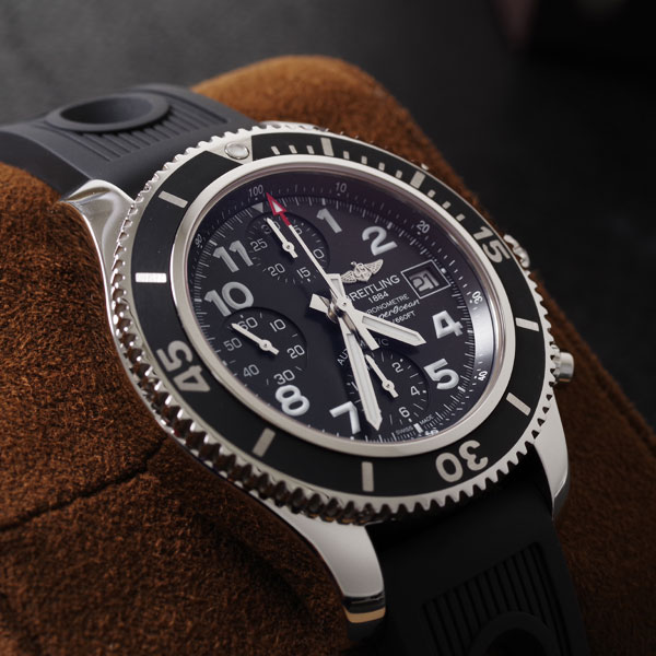 【限定】ブライトリングスーパーオーシャンクロノグラフ42 ミリオンゴッド限定モデル（型番：A108B93VRC）