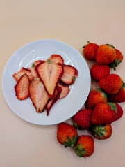 イチゴチップス