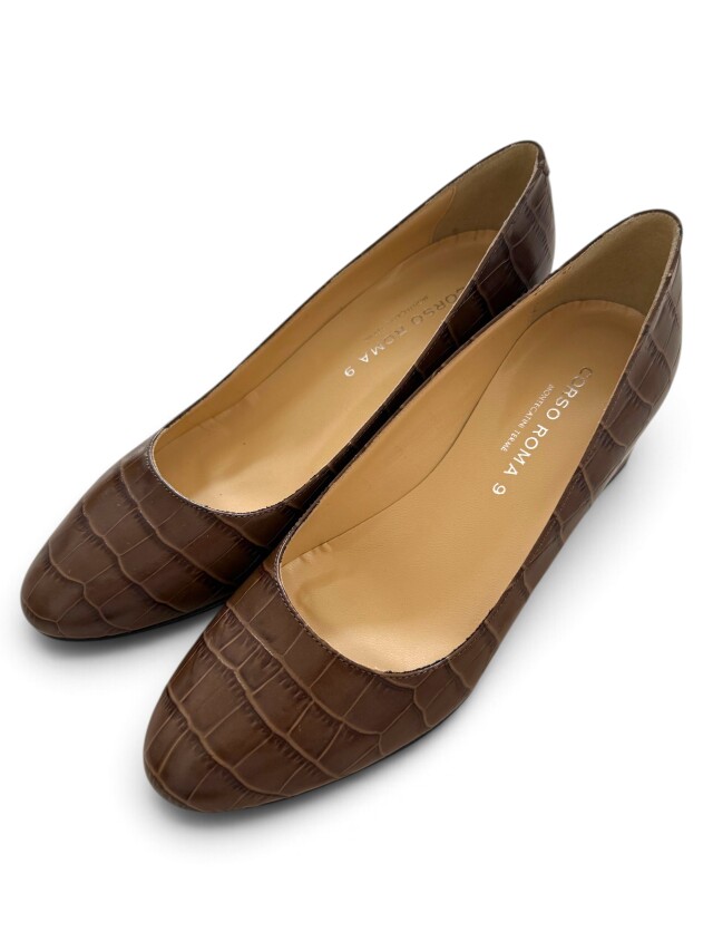 【CORSO ROMA9×Unpeu Femme】Unpeu Femme別注　クロコ型押しスクエアーヒールパンプス(made in Italy)
