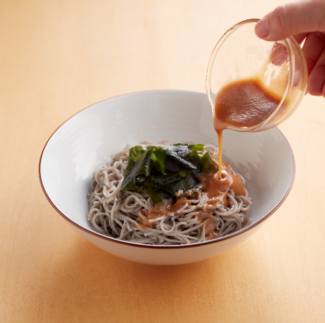 冷製黒ごま麺（作り方）③