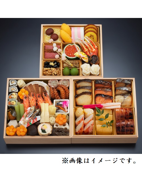 三段重 ８２，０８０円