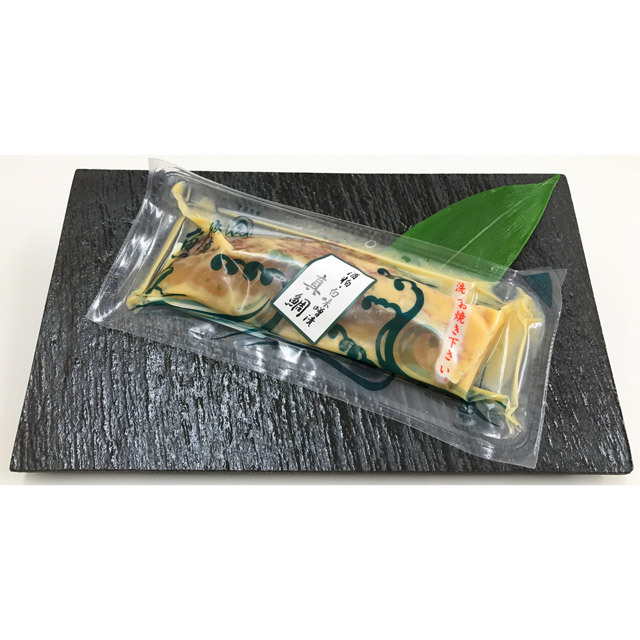 魚久-酒粕白味噌漬-真鯛-パック.jpg