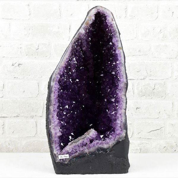 アメジストドーム　アメジスト　紫水晶　ドーム　カペーラ　開運　風水　浄化　玄関　インテリア　天然石　パワーストーン