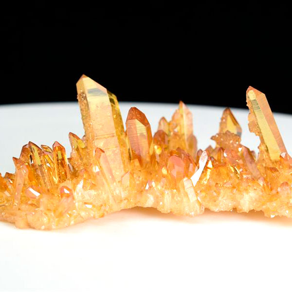 タンジェリンオーラ　サンライズオーラ　アーカンソー　水晶　オーラクォーツ　蒸着水晶　原石