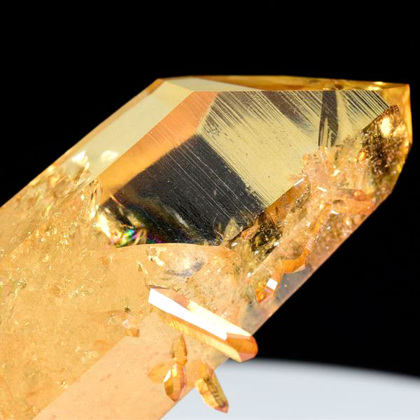 タンジェリンオーラ　サンライズオーラ　アーカンソー　水晶　オーラクォーツ　蒸着水晶　原石