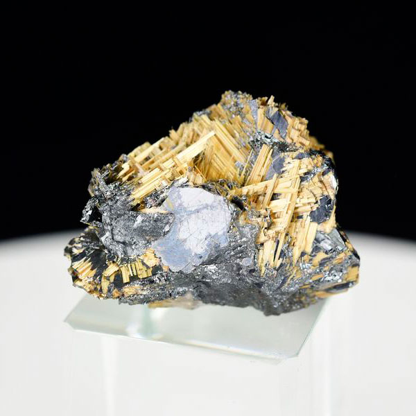 ルチル　ゴールドルチル　針だけ　むき出し　結晶　原石　金針　金運　天然石　パワーストーン