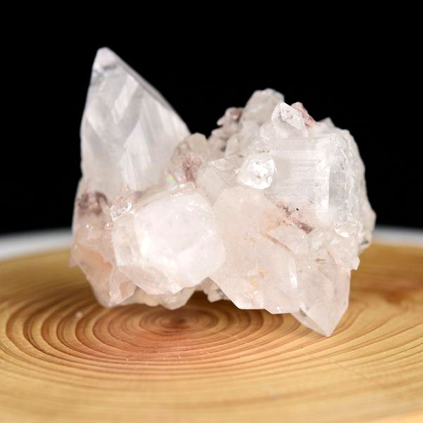 アポフィライト　Apophyllite　魚眼石　クラスター　原石　結晶　インド　プーナ　プネー　天然石　パワーストーン