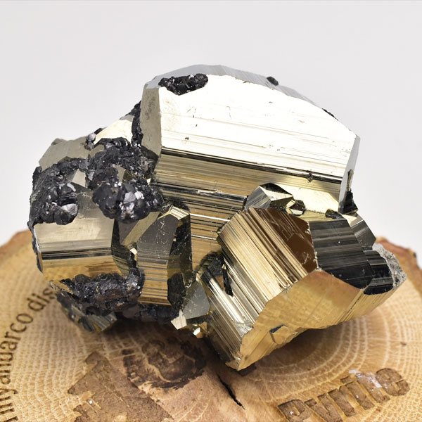 パイライト　ラクラカンチャ　原石　五角十二面体　結晶　パイリトヘドロン　pyrite pyritohedron racracancha　パワーストーン