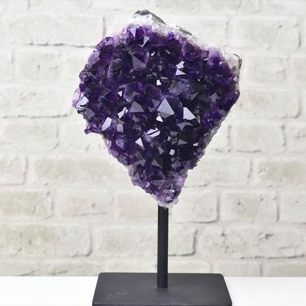 アメジストクラスター　ウルグアイ産　アメジスト　原石　スタンド　インテリア　浄化　天然石　パワーストーン