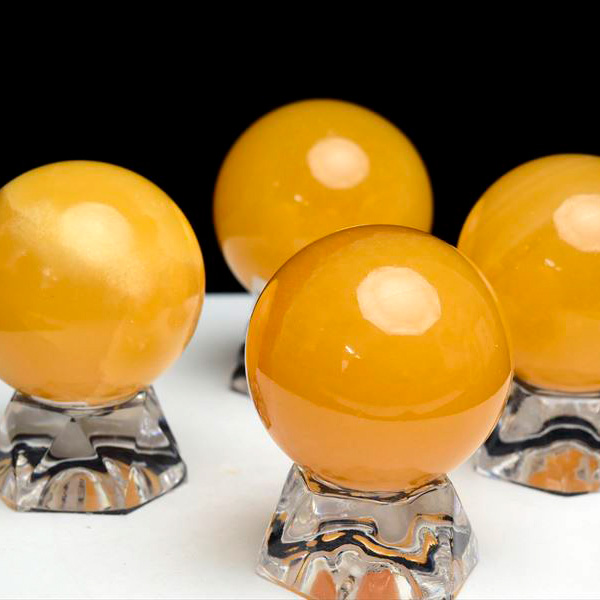 オレンジカルサイト　丸玉　高品質　方解石　メキシコ産　置物　天然石　パワーストーン
