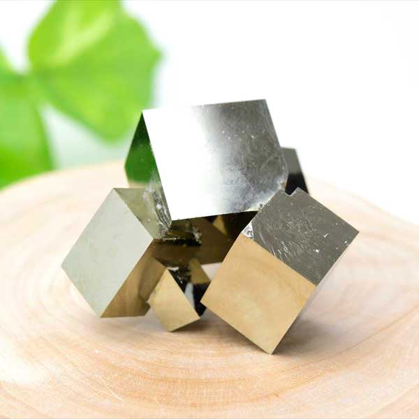 スペイン産パイライト キュービックパイライト｜ナバフン｜立方体結晶