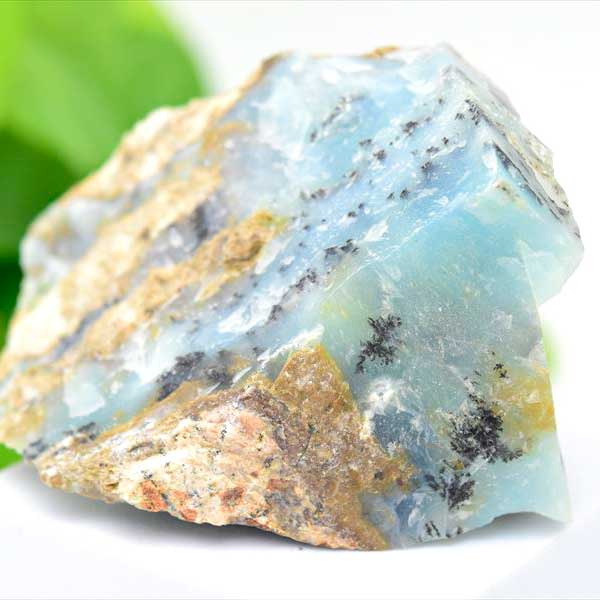 ブルーオパール　アンデスオパール　スカイブルーオパール　ペルー　アカリ鉱山　原石　ラフカット　天然石　opal