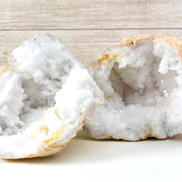 水晶　ジオード　晶洞　ドーム　原石　モロッコ産　浄化　パワーストーン　天然石　