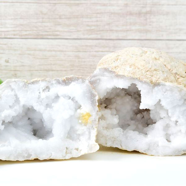 水晶　ジオード　晶洞　ドーム　原石　モロッコ産　浄化　パワーストーン　天然石　