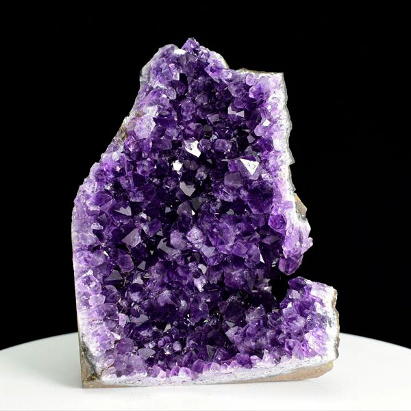 アメジストクラスター　アメジスト　クラスター　カットベース　紫水晶　原石　ウルグアイ産　浄化