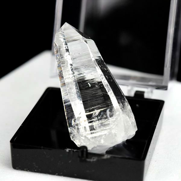 コロンビアレムリアン　レムリアンシード　ブランカス鉱山　レムリアン水晶　水晶　天然石　パワーストーン