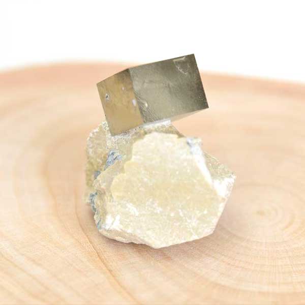 スペイン パイライト 黄鉄鉱 キューブパイライト キュービックパイライト パイライトキューブ Pyrite 母岩付き 原石