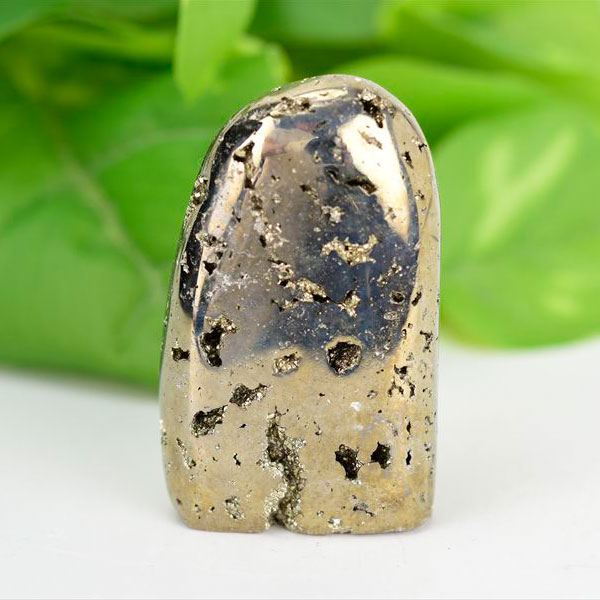 パイライト　フリーフォーム　置物　黄鉄鉱　クラスター　原石　結晶　ペルー　ワンサラ　pyrite　Huanzala　天然石　パワーストーン