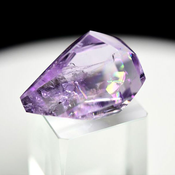 ラベンダーアメジスト　タンブル　レインボー　虹入り　レインボーアメジスト　紫水晶　パワーストーン